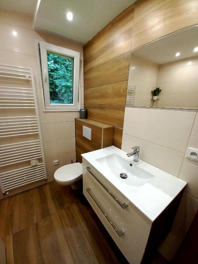 Apartmany Kocanda Jesenice  Εξωτερικό φωτογραφία